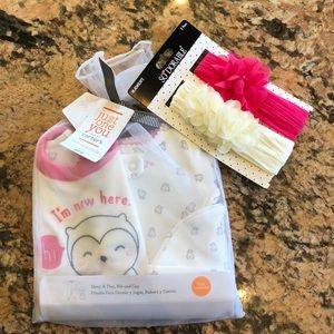 Carter’s sleep and play set with headbands